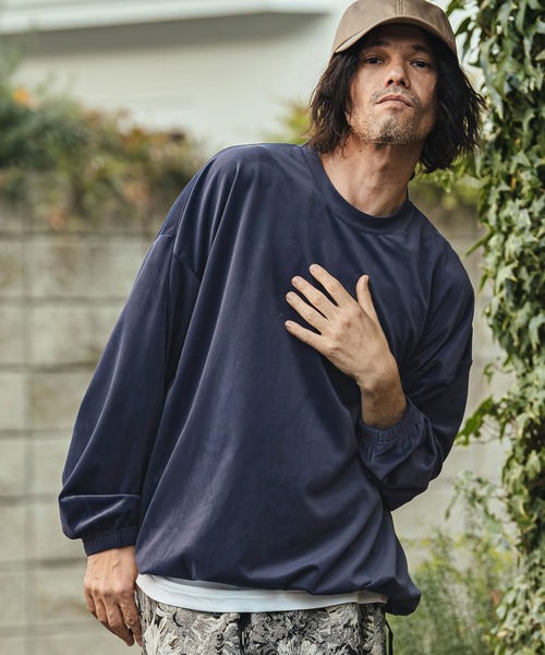 CAMBIO(カンビオ)の「mlt5529- 裾絞りストレッチベロアルーズシルエットカットソー(CMB-R0193)(Tシャツ/カットソー・メンズ・ネイビー/ホワイト/ブラック・L/M/S)」の9枚目の写真