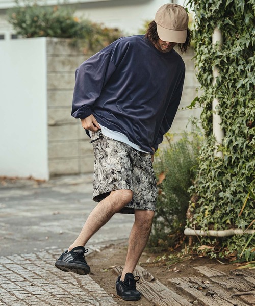 CAMBIO(カンビオ)の「mlt5529- 裾絞りストレッチベロアルーズシルエットカットソー(CMB-R0193)(Tシャツ/カットソー・メンズ・ネイビー/ホワイト/ブラック・L/M/S)」の13枚目の写真