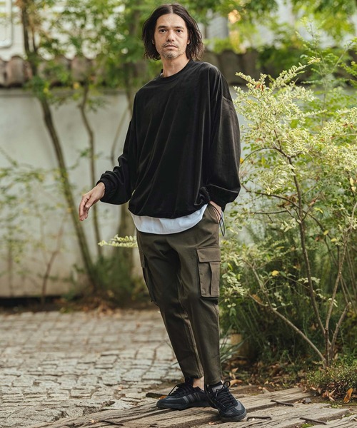 CAMBIO(カンビオ)の「mlt5529- 裾絞りストレッチベロアルーズシルエットカットソー(CMB-R0193)(Tシャツ/カットソー・メンズ・ネイビー/ホワイト/ブラック・L/M/S)」の16枚目の写真