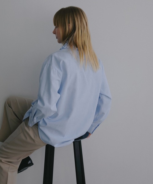 MANOF（マノフ）の「FRILL COLLAR OXFORD SHIRT（シャツ/ブラウス・レディース・ブルー/ブラックミックス/ホワイト・F）」の20枚目の写真