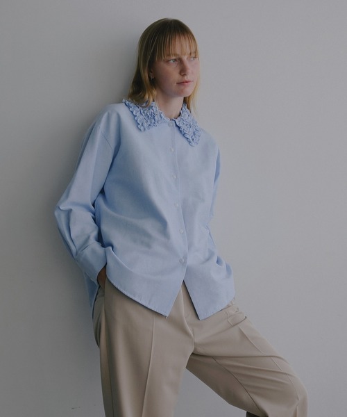 MANOF（マノフ）の「FRILL COLLAR OXFORD SHIRT（シャツ/ブラウス・レディース・ブルー/ブラックミックス/ホワイト・F）」の16枚目の写真