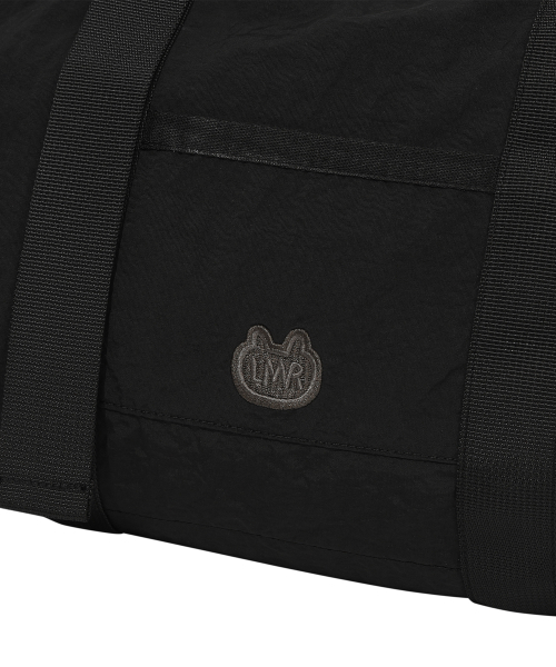 LMR(エルエムアール)の「シンボルロゴ刺繍ナイロンダッフルバッグBLACK(メッセンジャーバッグ・レディース・ブラック・FREE)」の6枚目の写真