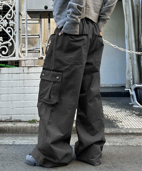 sedacle girl(セダクルガール)の「ツイルカーブカーゴパンツ(カーゴパンツ・レディース・ブラック/チャコールグレー・SMALL/MEDIUM)」の17枚目の写真