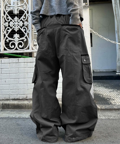 sedacle girl(セダクルガール)の「ツイルカーブカーゴパンツ(カーゴパンツ・レディース・ブラック/チャコールグレー・SMALL/MEDIUM)」の19枚目の写真