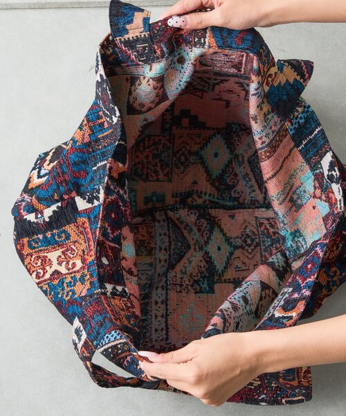 SOUNDSGOOOOD（サウンズグッド）の「【SOUNDS GOOOOD】ゴブラン柄トートバッグ（トートバッグ・レディース・ブルー/ブラック・ONE SIZE）」の21枚目の写真