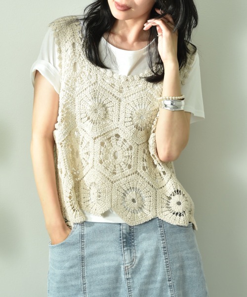 INTERPLANET(インタープラネット)の「クロシェベスト+TシャツSET(Tシャツ/カットソー・レディース・オフホワイト/アイボリー・FREE)」の10枚目の写真