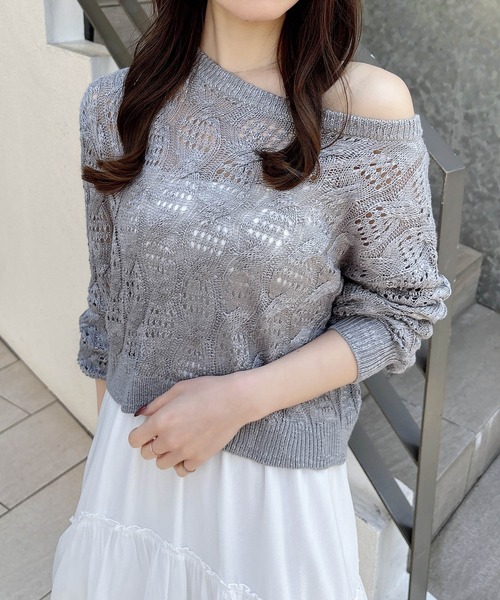 SOELA(ソエラ)の「【INGNI SOELA】透かし編みニットプルオーバー/WEB限定(ニット/セーター・レディース・グレー/ピンク/アイボリー・M)」の3枚目の写真