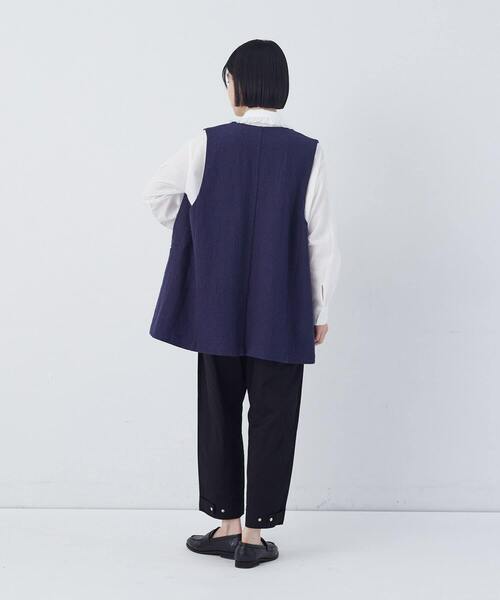 conges payes ADIEU TRISTESSE(コンジェ ペイエ アデュートリステス)の「綿麻ツィードクルーネックベスト(ベスト・レディース・ブルー系その他/グレー系その他・38)」の19枚目の写真