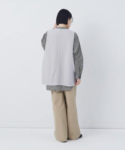 conges payes ADIEU TRISTESSE(コンジェ ペイエ アデュートリステス)の「綿麻ツィードクルーネックベスト(ベスト・レディース・ブルー系その他/グレー系その他・38)」の15枚目の写真