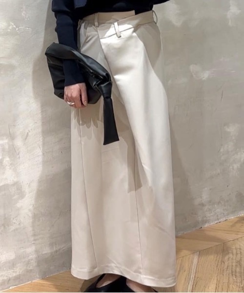 STYLEMIXER(スタイルミキサー)の「アイラインラップスカート(スカート・レディース・アイボリー/ブラック/カーキ・SMALL/MEDIUM)」の2枚目の写真