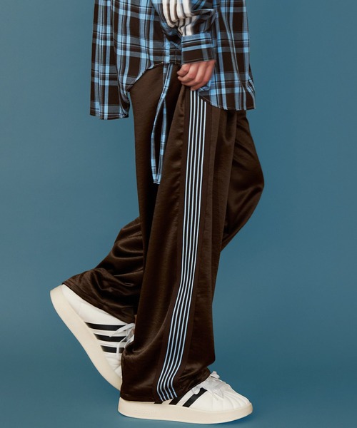 SeeSew(シーソー)の「【UNISEX】SATIN LINE PANTS/サテンラインパンツ(その他パンツ・メンズ・ブラウン/ブラック/ネイビー/アイボリー・M/L)」の3枚目の写真