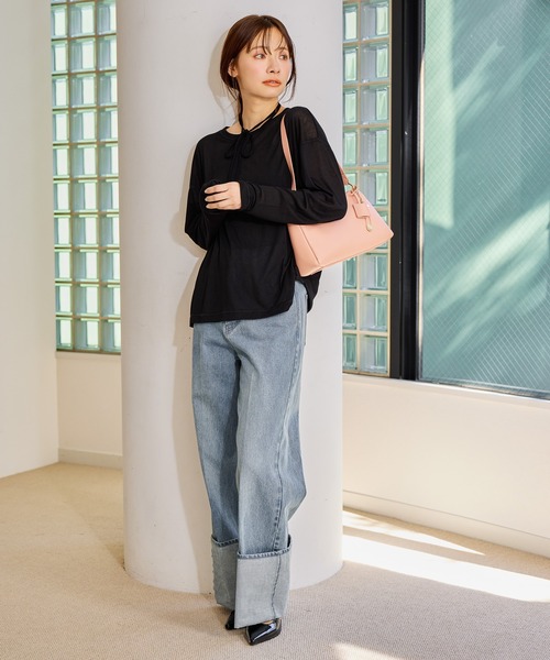 mysty woman（ミスティウーマン）の「ターンアップデニムワイドパンツ　660072（デニムパンツ・レディース・ブルー/インディゴブルー・MEDIUM/SMALL）」の17枚目の写真