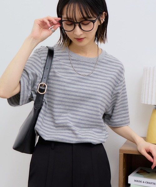 CORPUS SELECT(コーパストーキョー)の「【CLOTHES TRUCK/クローズトラック】オーガニックコットン 細ボーダー クルーネック 半袖 Tシャツ(Tシャツ/カットソー・レディース・ネイビー/グレー/レッド/カーキ・L/LL)」の2枚目の写真