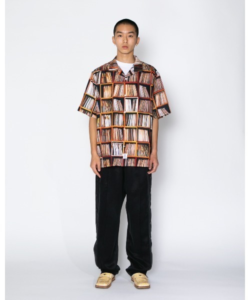 APPLEBUM(アップルバム)の「“Vinyl Shelf” Aloha Shirt(シャツ/ブラウス・メンズ・ブラウン・X-LARGE/LARGE/MEDIUM)」の2枚目の写真