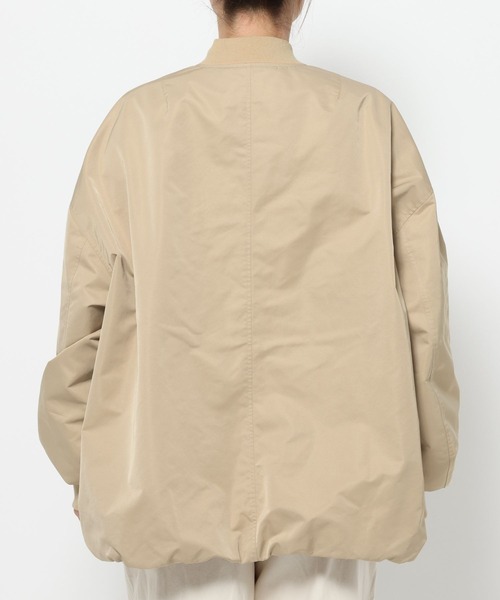 studio CLIP(スタディオクリップ)の「《ウタオ》MA-1ブルゾン(MA-1・レディース・ブラック/ベージュ・FREE)」の15枚目の写真