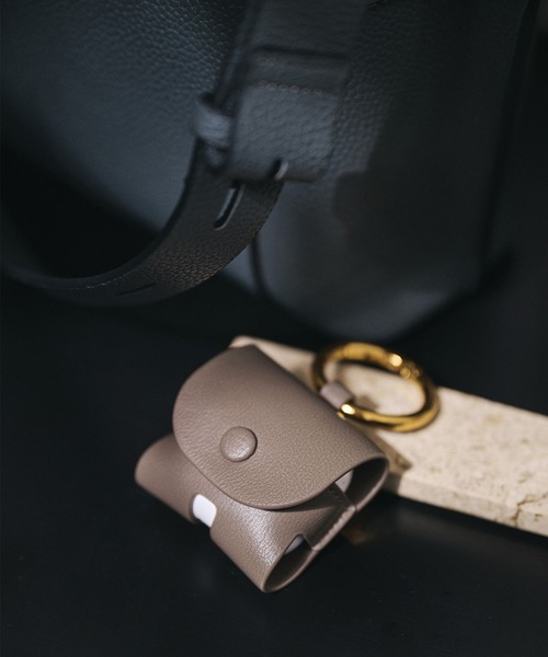 E'POR(エポール)の「【E'POR】Air Pods CASE(イヤホンケース)/26SS新型(ポーチ・レディース・ミント/ダークブラウン/ブラック/ブルー系その他6・FREE)」の22枚目の写真