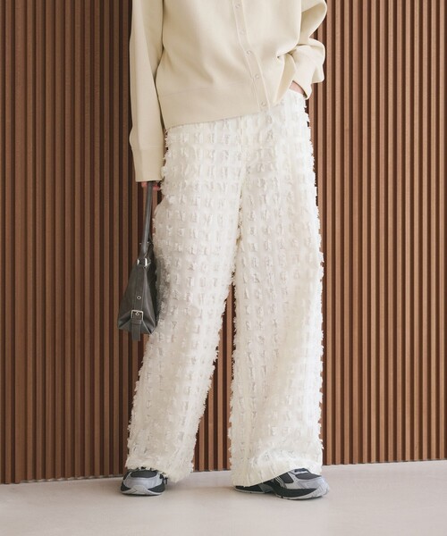 BEAUTY&YOUTH UNITED ARROWS(ビューティーアンドユースユナイテッドアローズ)の「スクエア フリンジ ジャガード ワイドパンツ(その他パンツ・レディース・ブラック/ホワイト・M/S)」の5枚目の写真