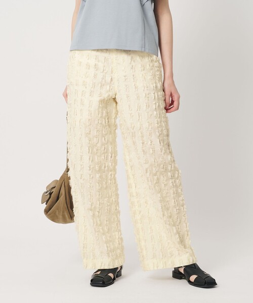 BEAUTY&YOUTH UNITED ARROWS(ビューティーアンドユースユナイテッドアローズ)の「スクエア フリンジ ジャガード ワイドパンツ(その他パンツ・レディース・ブラック/ホワイト・M/S)」の11枚目の写真