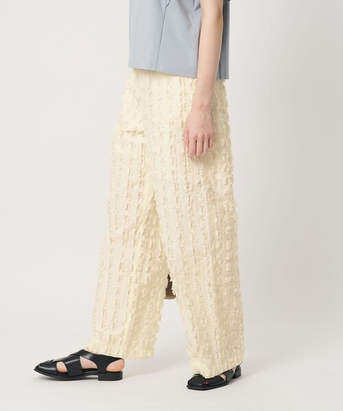 BEAUTY&YOUTH UNITED ARROWS(ビューティーアンドユースユナイテッドアローズ)の「スクエア フリンジ ジャガード ワイドパンツ(その他パンツ・レディース・ブラック/ホワイト・M/S)」の13枚目の写真