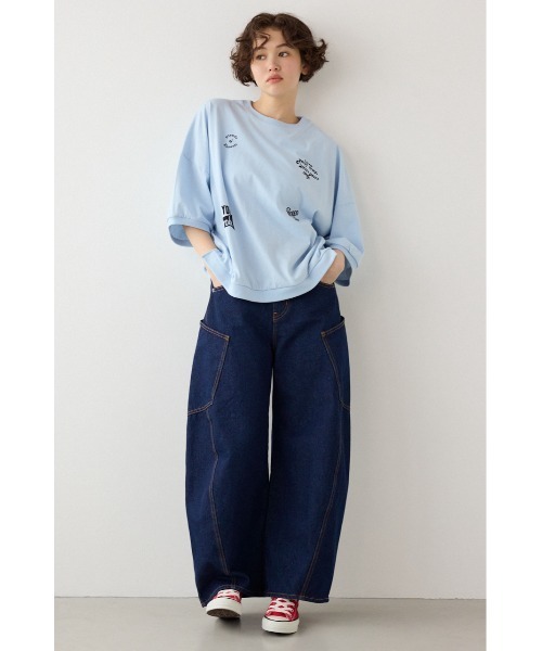 RODEO CROWNS WIDE BOWL(ロデオクラウンズワイドボウル)の「発泡マルチロゴビッグトップス(Tシャツ/カットソー・レディース・ブラック/サックスブルー/オフホワイト・FREE)」の21枚目の写真