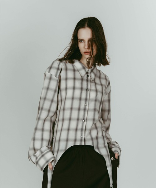 Knuth Marf（クヌースマーフ）の「design overshirt（Tシャツ/カットソー・レディース・ホワイト/オリーブ・FREE）」の4枚目の写真