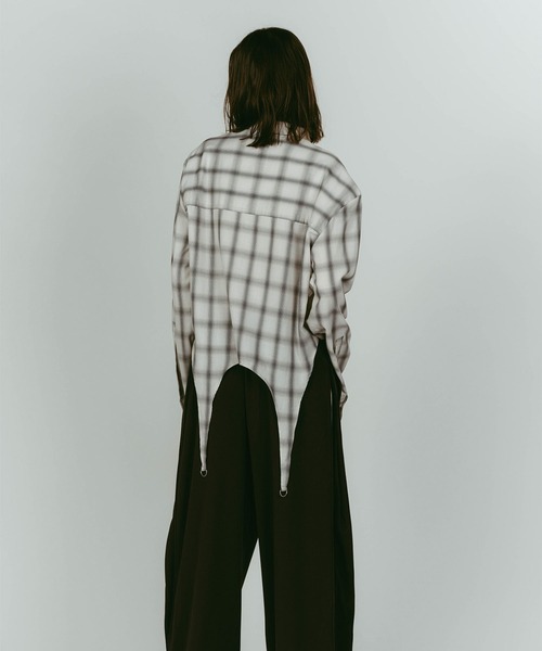 Knuth Marf（クヌースマーフ）の「design overshirt（Tシャツ/カットソー・レディース・ホワイト/オリーブ・FREE）」の9枚目の写真