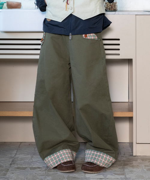 RuNaKi'Hu'(ルナキフ)の「WXP085 シアワセチェック配色バルーンパンツ (カーキ)(その他パンツ・レディース・その他・1/2/3)」の2枚目の写真