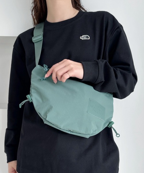 THE NORTH FACE(ザノースフェイス)の「◇THE NORTH FACE◇ WHITE LABEL 正規品/W ネバー ストップ クロスボディ W NEVER STOP CROSSBODY(ボディバッグ/ウエストポーチ・レディース・カーキ/グレイッシュベージュ/ブラック・FREE)」の16枚目の写真