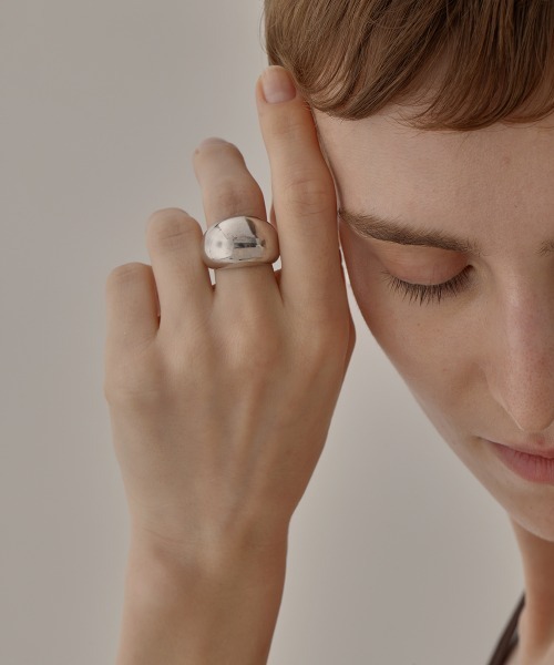 AFFECT（アフェクト）の「Impact “Form” Ring（リング・レディース・シルバー・LARGE/MEDIUM/SMALL）」の4枚目の写真