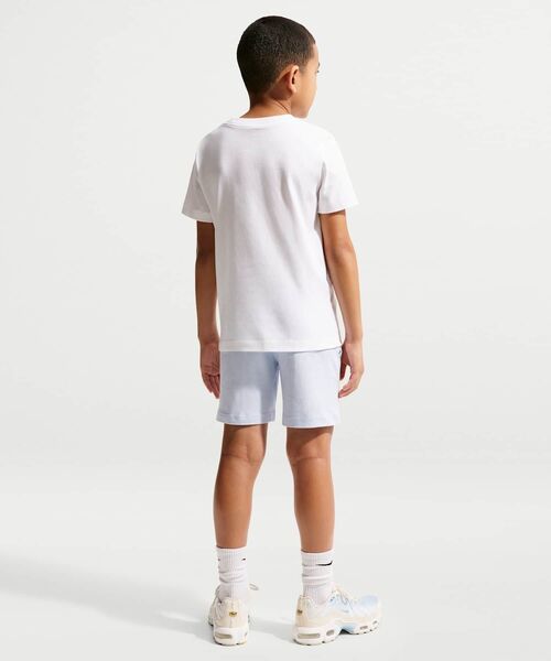 NIKE(ナイキ)の「ナイキ スポーツウェア ジュニア Tシャツ / Nike Sportswear Big Kids' T-Shirt IO1977-100 White(Tシャツ/カットソー・キッズ・ホワイト・150/130/160/140)」の9枚目の写真
