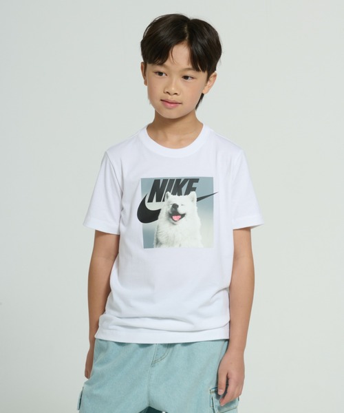 NIKE(ナイキ)の「ナイキ スポーツウェア ジュニア Tシャツ / Nike Sportswear Big Kids' T-Shirt IO1977-100 White(Tシャツ/カットソー・キッズ・ホワイト・150/130/160/140)」の1枚目の写真