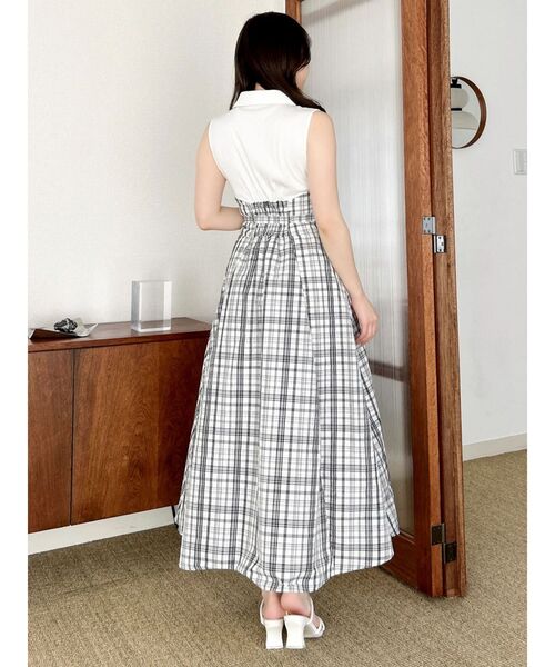 dazzlin(ダズリン)の「シャツカラーノースリコルセットワンピース(ワンピース・レディース・オフホワイト/ブルー/その他1・SMALL/X-SMALL/MEDIUM)」の19枚目の写真