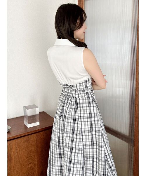 dazzlin(ダズリン)の「シャツカラーノースリコルセットワンピース(ワンピース・レディース・オフホワイト/ブルー/その他1・SMALL/X-SMALL/MEDIUM)」の21枚目の写真