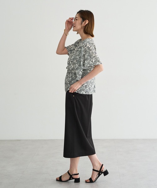 YECCA VECCA(イェッカヴェッカ)の「ラインフルーツ柄ラッフルブラウス(シャツ/ブラウス・レディース・ブラック/ベージュ・FREE)」の15枚目の写真