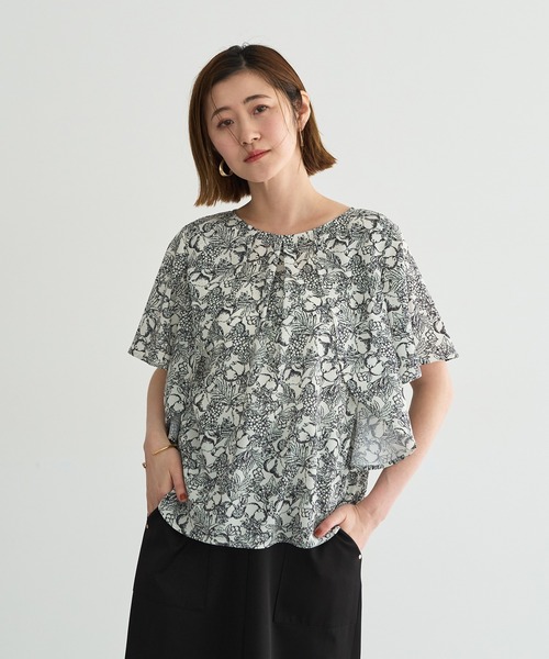 YECCA VECCA(イェッカヴェッカ)の「ラインフルーツ柄ラッフルブラウス(シャツ/ブラウス・レディース・ブラック/ベージュ・FREE)」の17枚目の写真
