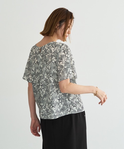 YECCA VECCA(イェッカヴェッカ)の「ラインフルーツ柄ラッフルブラウス(シャツ/ブラウス・レディース・ブラック/ベージュ・FREE)」の20枚目の写真