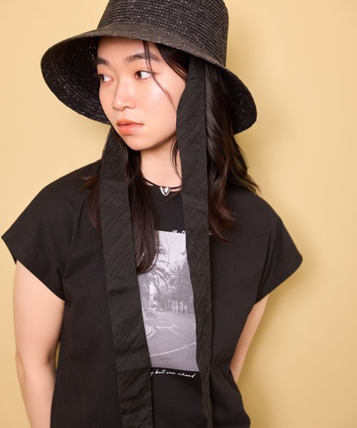 mysty woman(ミスティウーマン)の「【UVカット/接触冷感/吸水速乾機能付き】モノクロフォトショートT半袖 678689(Tシャツ/カットソー・レディース・オフホワイト/ブラック・FREE)」の6枚目の写真