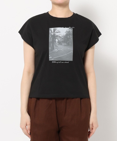 mysty woman(ミスティウーマン)の「【UVカット/接触冷感/吸水速乾機能付き】モノクロフォトショートT半袖 678689(Tシャツ/カットソー・レディース・オフホワイト/ブラック・FREE)」の11枚目の写真