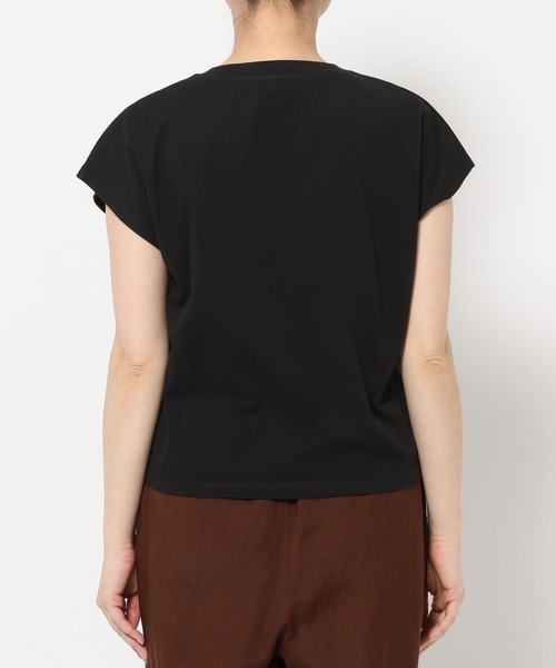 mysty woman(ミスティウーマン)の「【UVカット/接触冷感/吸水速乾機能付き】モノクロフォトショートT半袖 678689(Tシャツ/カットソー・レディース・オフホワイト/ブラック・FREE)」の13枚目の写真