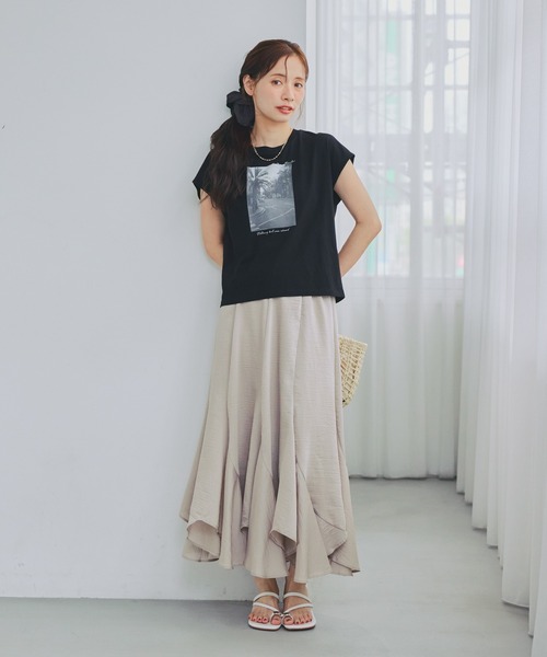 mysty woman(ミスティウーマン)の「【UVカット/接触冷感/吸水速乾機能付き】モノクロフォトショートT半袖 678689(Tシャツ/カットソー・レディース・オフホワイト/ブラック・FREE)」の21枚目の写真