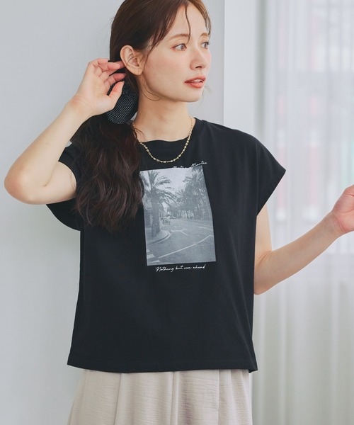 mysty woman(ミスティウーマン)の「【UVカット/接触冷感/吸水速乾機能付き】モノクロフォトショートT半袖 678689(Tシャツ/カットソー・レディース・オフホワイト/ブラック・FREE)」の22枚目の写真