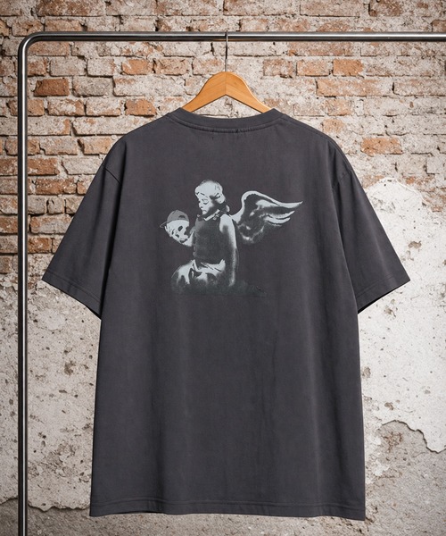 BRANDALISED(ブランダライズド)の「BRANDALISED (ブランダライズド) Tシャツ 半袖 バンクシー ストレッチ クルーネック カットソー Angel BR26SU02D12 ユニセックス(Tシャツ/カットソー・メンズ・ホワイト/ブラック/ダークグレー・M/LL/L)」の3枚目の写真
