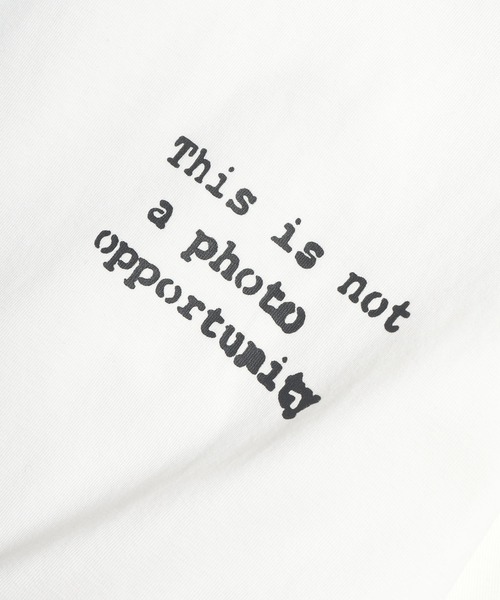 BRANDALISED(ブランダライズド)の「BRANDALISED (ブランダライズド) Tシャツ 半袖 バンクシー ストレッチ クルーネック カットソー Angel BR26SU02D12 ユニセックス(Tシャツ/カットソー・メンズ・ホワイト/ブラック/ダークグレー・M/LL/L)」の4枚目の写真