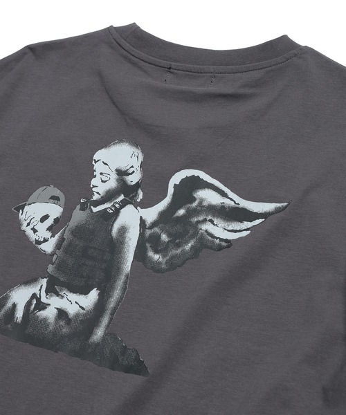 BRANDALISED(ブランダライズド)の「BRANDALISED (ブランダライズド) Tシャツ 半袖 バンクシー ストレッチ クルーネック カットソー Angel BR26SU02D12 ユニセックス(Tシャツ/カットソー・メンズ・ホワイト/ブラック/ダークグレー・M/LL/L)」の11枚目の写真