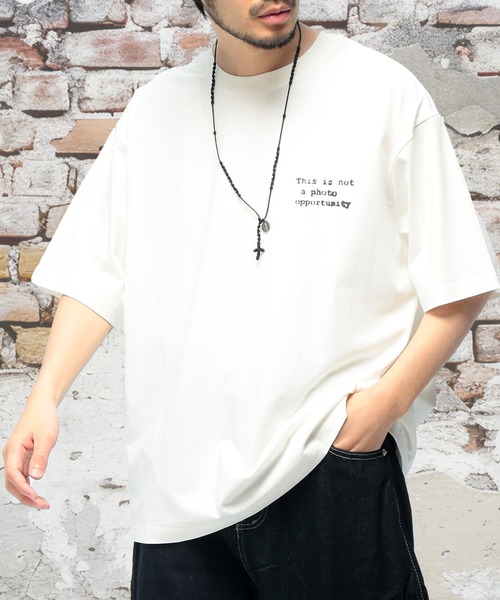BRANDALISED(ブランダライズド)の「BRANDALISED (ブランダライズド) Tシャツ 半袖 バンクシー ストレッチ クルーネック カットソー Angel BR26SU02D12 ユニセックス(Tシャツ/カットソー・メンズ・ホワイト/ブラック/ダークグレー・M/LL/L)」の21枚目の写真