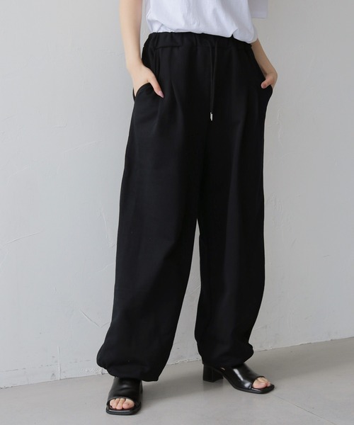 cheriella(シェリエラ)の「【cheriella】ドローストリング裏毛スウェットパンツ DRAWSTRING FRENCH TERRY SWEAT PANTS(スウェットパンツ・レディース・杢グレー/ブラック/オートミール・FREE)」の2枚目の写真