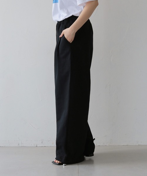 cheriella(シェリエラ)の「【cheriella】ドローストリング裏毛スウェットパンツ DRAWSTRING FRENCH TERRY SWEAT PANTS(スウェットパンツ・レディース・杢グレー/ブラック/オートミール・FREE)」の18枚目の写真
