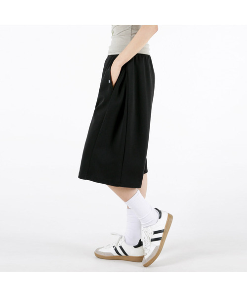UMM（ウム）の「レディース サイドピンタック 切り替え バミューダパンツ 3COLOR（その他パンツ・レディース・ライトグレー/ブラック/グレー系・MEDIUM/LARGE/X-LARGE）」の2枚目の写真