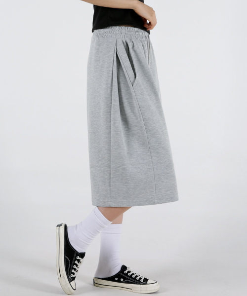 UMM（ウム）の「レディース サイドピンタック 切り替え バミューダパンツ 3COLOR（その他パンツ・レディース・ライトグレー/ブラック/グレー系・MEDIUM/LARGE/X-LARGE）」の19枚目の写真