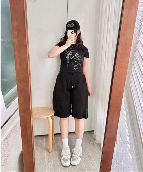 UMM（ウム）の「レディース サイドピンタック 切り替え バミューダパンツ 3COLOR（その他パンツ・レディース・ライトグレー/ブラック/グレー系・MEDIUM/LARGE/X-LARGE）」の6枚目の写真